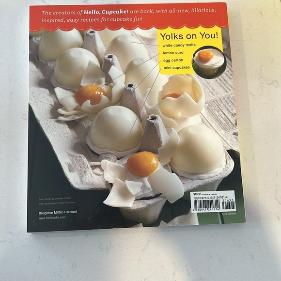 What's New, Cupcake? Book - Picture 2 of 2